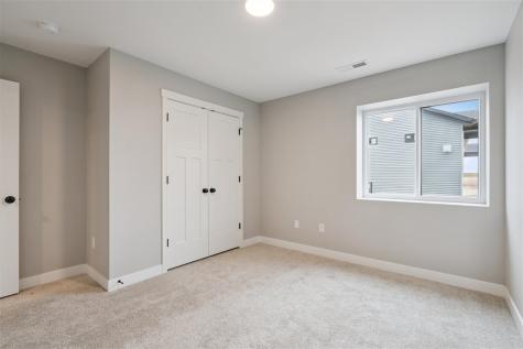 827 Prairie View Drive West Branch IA 52358