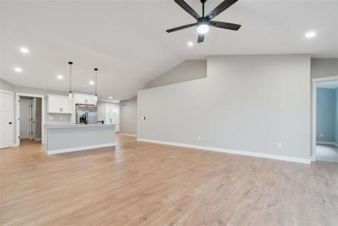 827 Prairie View Drive West Branch IA 52358