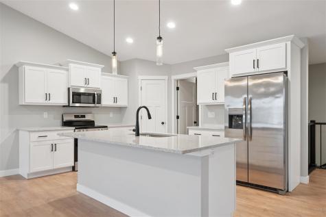 827 Prairie View Drive West Branch IA 52358