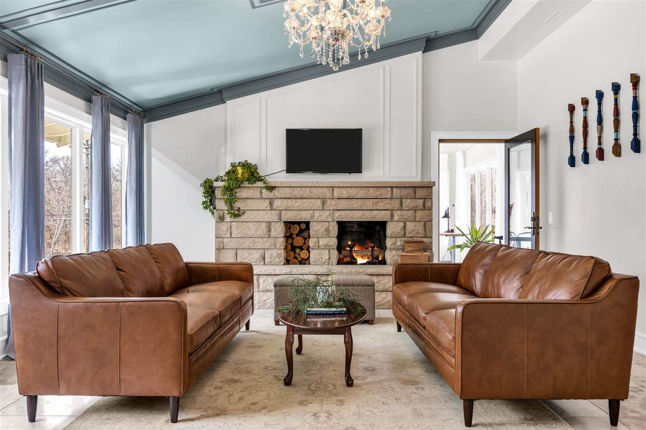 1030 River Street Iowa City IA 52246