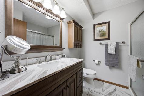 107 Sunrise Drive Tipton IA 52772