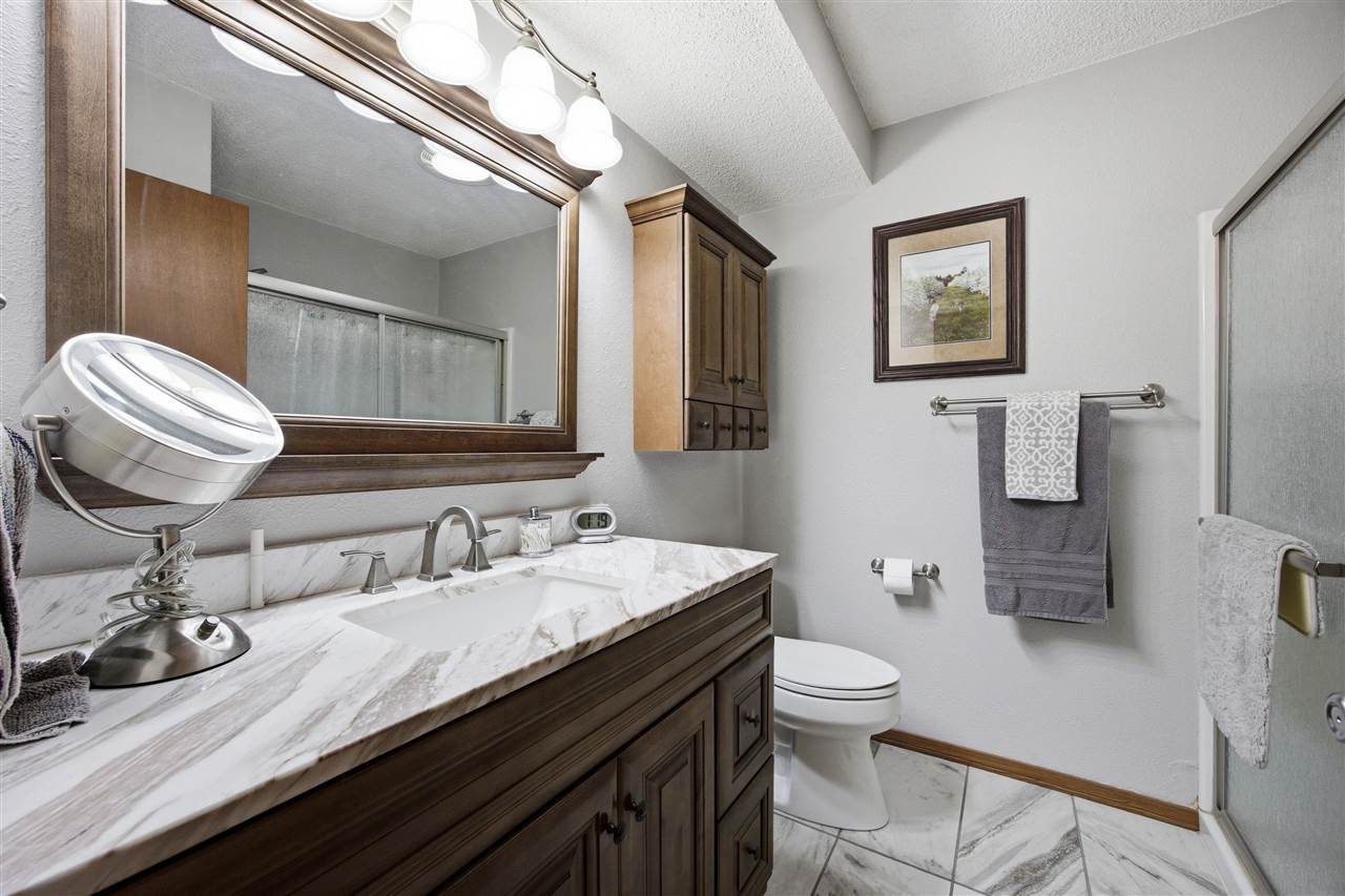 107 Sunrise Drive Tipton IA 52772