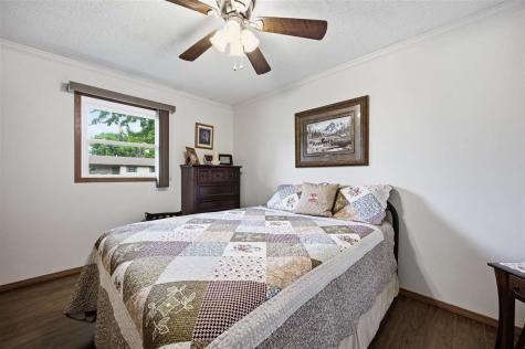 107 Sunrise Drive Tipton IA 52772
