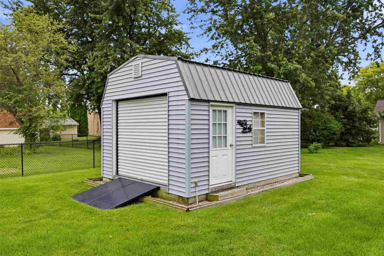 107 Sunrise Drive Tipton IA 52772
