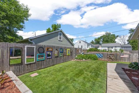 508 26th Street SE Cedar Rapids IA 52403