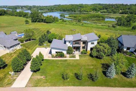 4128 Deacon Lane Solon IA 52333