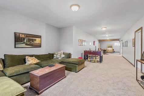 4128 Deacon Lane Solon IA 52333