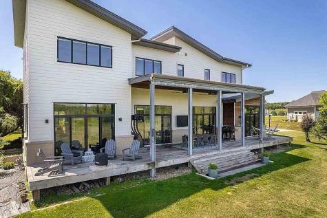4128 Deacon Lane Solon IA 52333