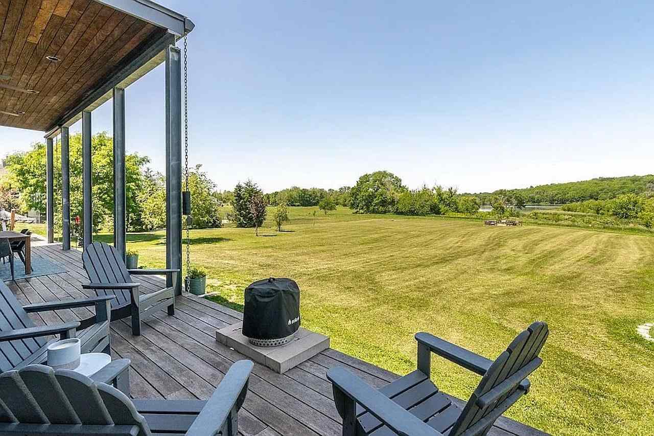 4128 Deacon Lane Solon IA 52333