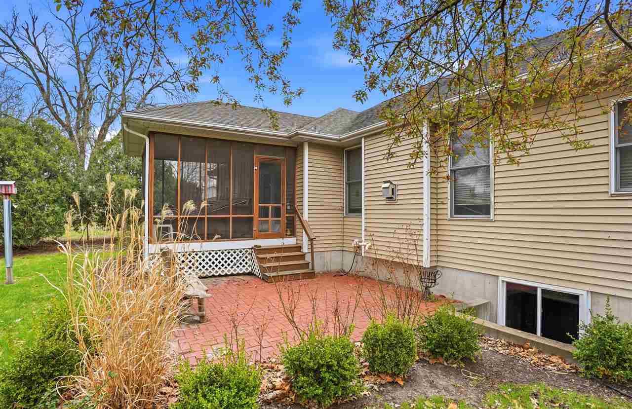 1014 E Jefferson Street Washington IA 52353