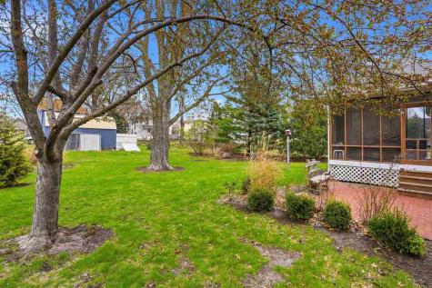 1014 E Jefferson Street Washington IA 52353
