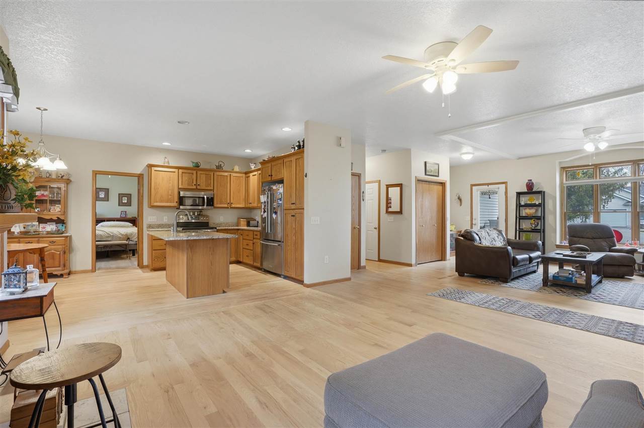 1014 E Jefferson Street Washington IA 52353