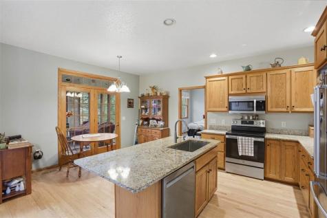 1014 E Jefferson Street Washington IA 52353
