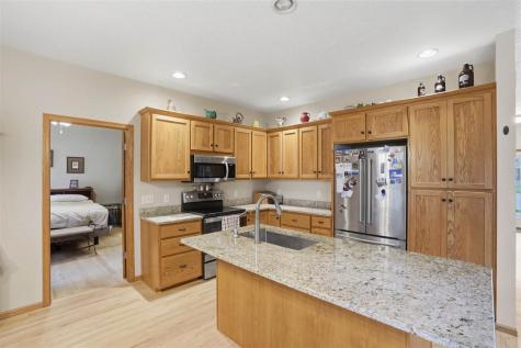 1014 E Jefferson Street Washington IA 52353