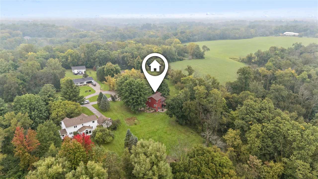 3945 S Spring Street NE Solon IA 52333