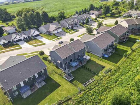 1882 Carroll Court North Liberty IA 52317