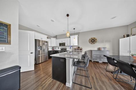 1882 Carroll Court North Liberty IA 52317