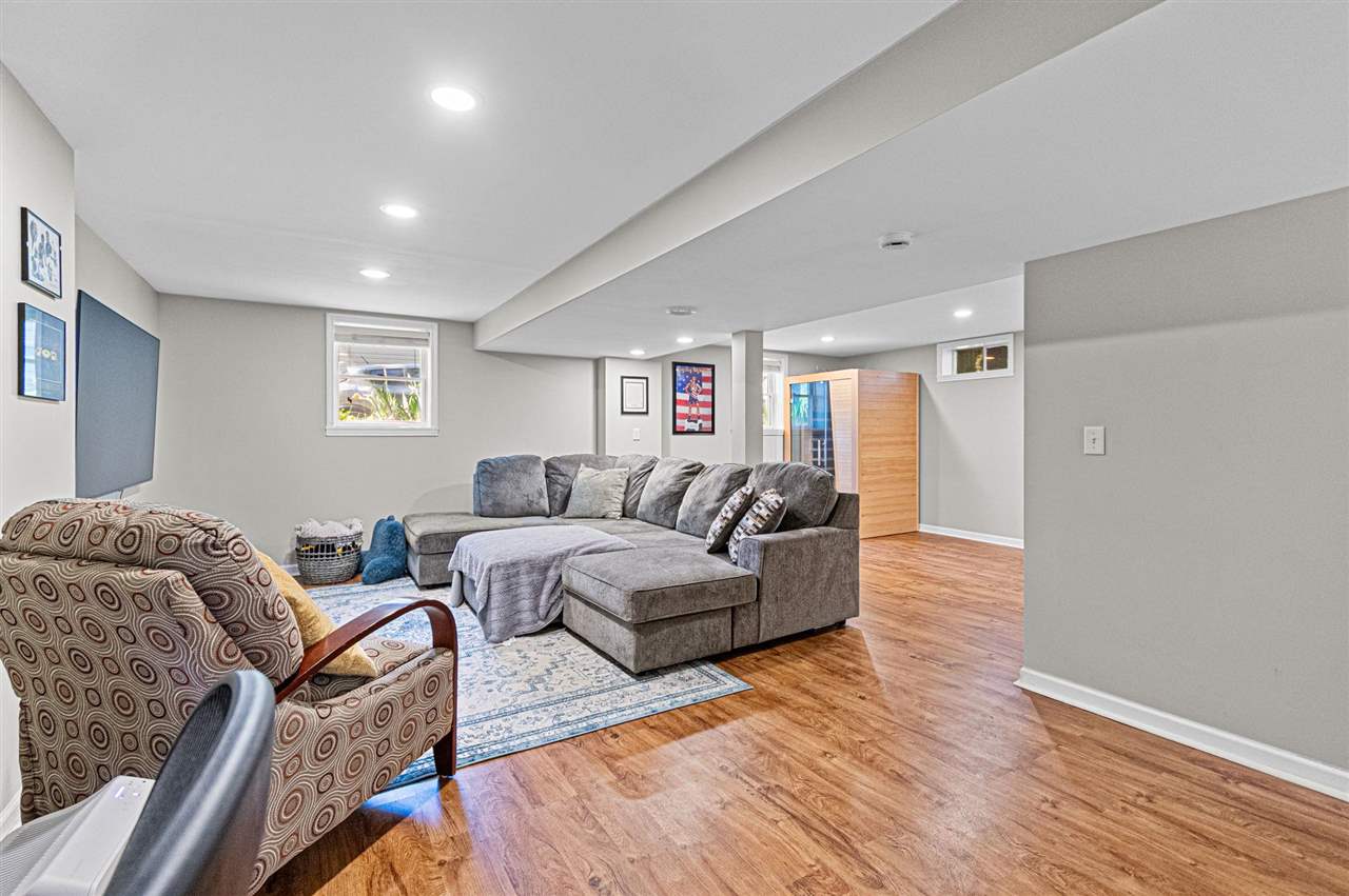 509 Terrace Road Iowa City IA 52245