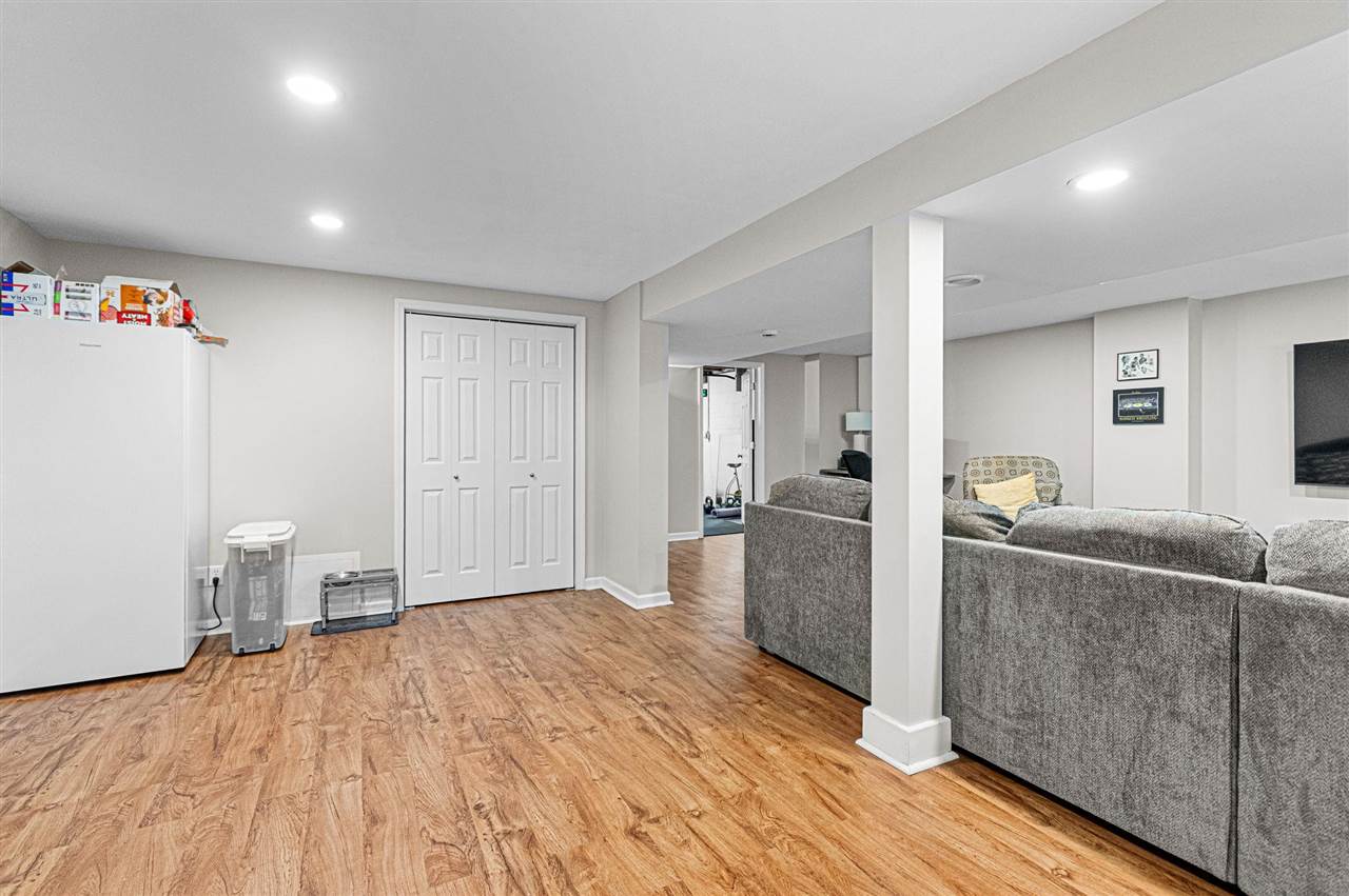 509 Terrace Road Iowa City IA 52245