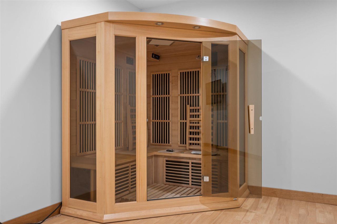 200 Auburn East Lane Coralville IA 52241