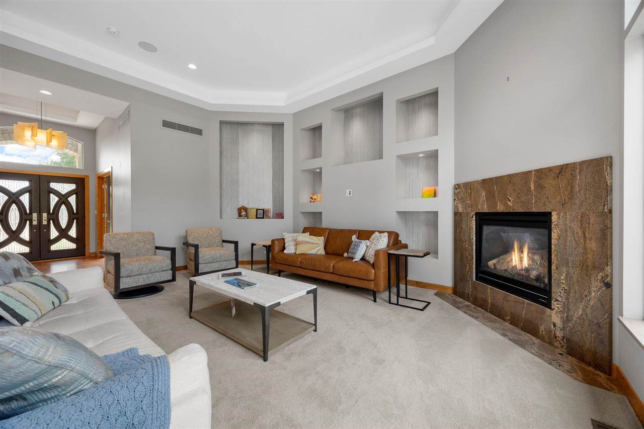 200 Auburn East Lane Coralville IA 52241