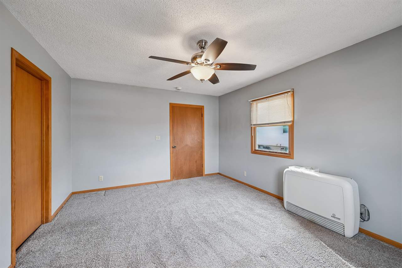 207 W Main Street Urbana IA 52345