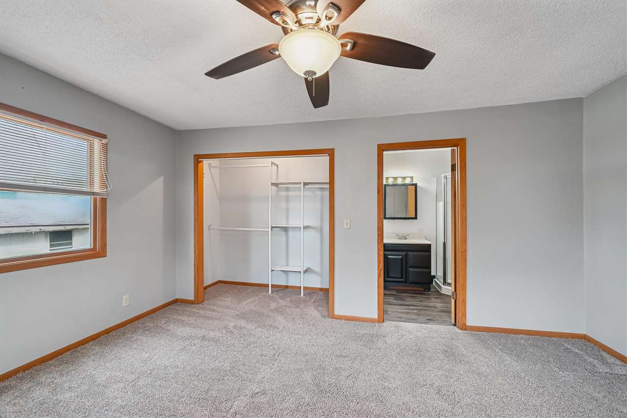 207 W Main Street Urbana IA 52345