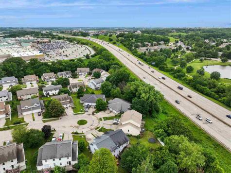 1423 Denali Court Coralville IA 52241