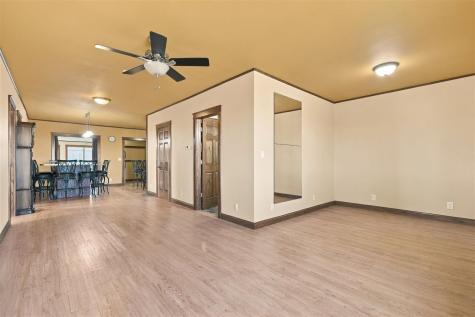 1445 W 18th Street Washington IA 52353