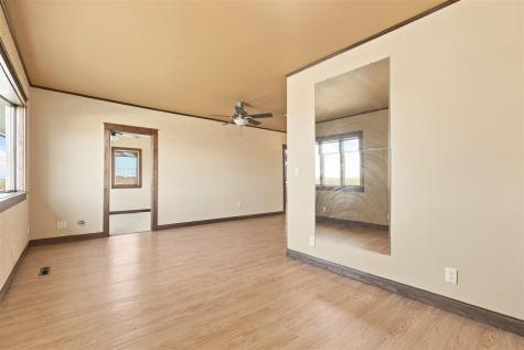 1445 W 18th Street Washington IA 52353