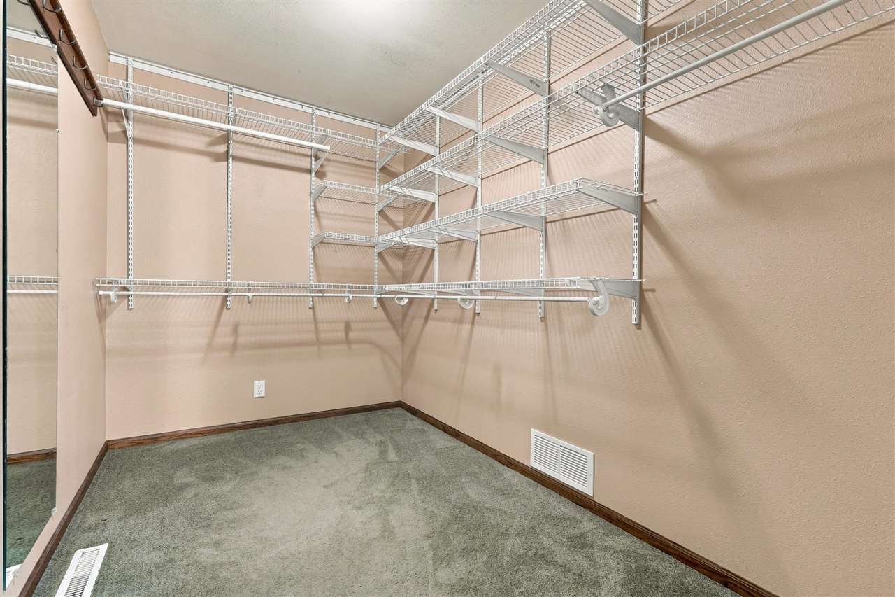 1445 W 18th Street Washington IA 52353