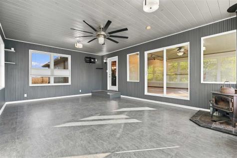 1445 W 18th Street Washington IA 52353