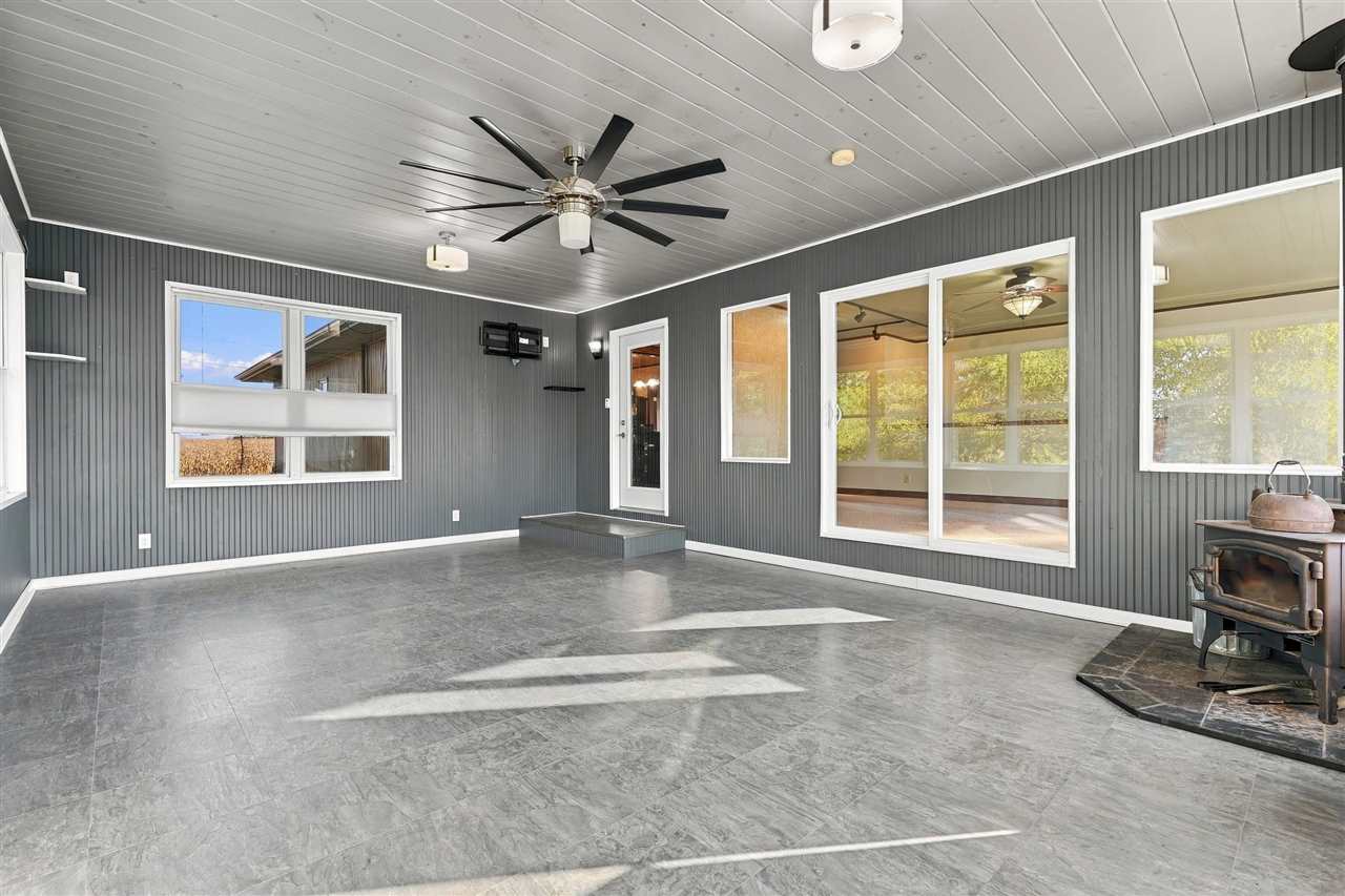 1445 W 18th Street Washington IA 52353