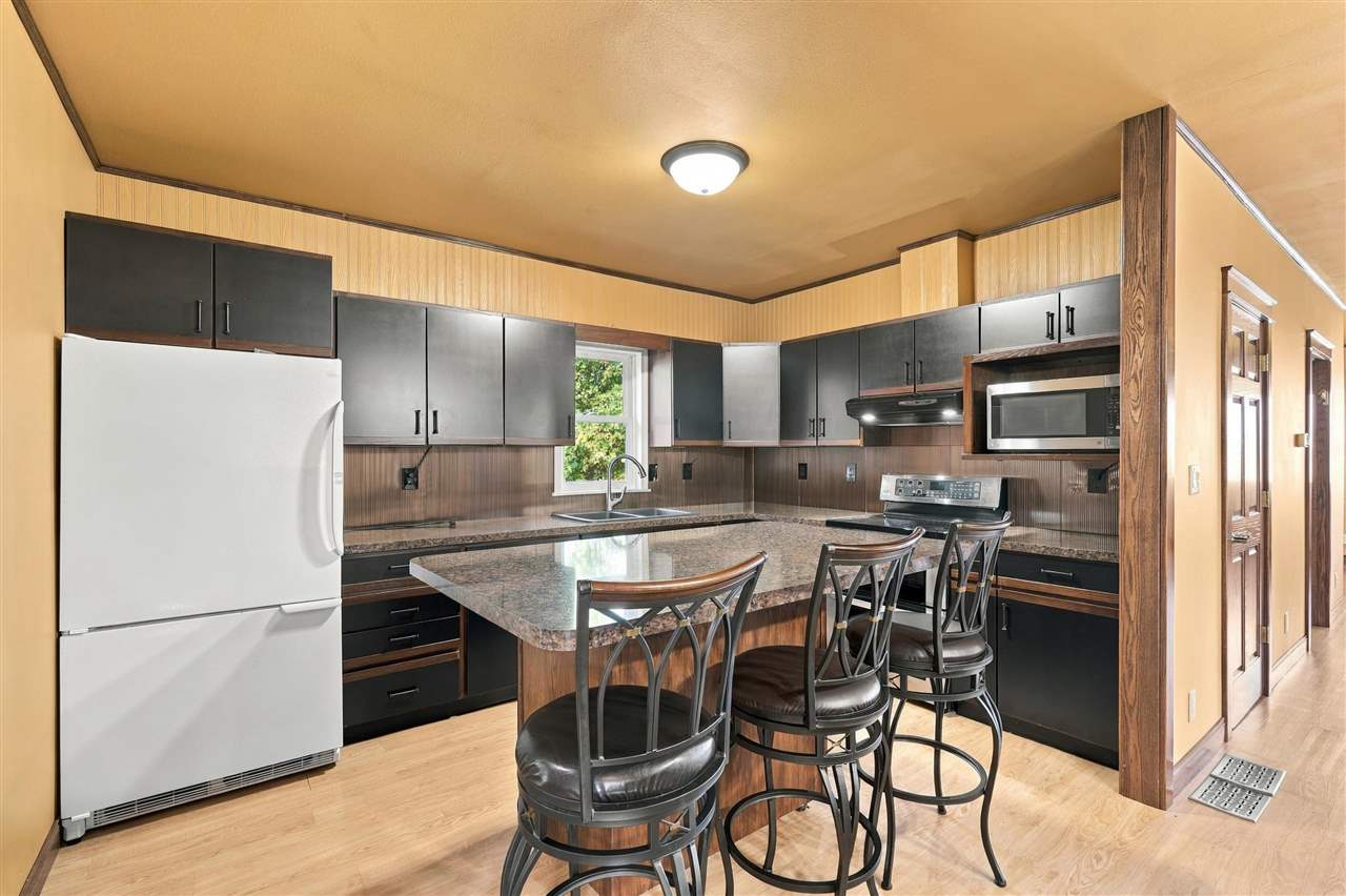 1445 W 18th Street Washington IA 52353