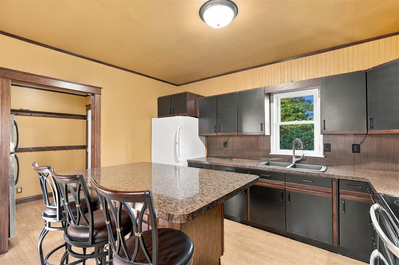 1445 W 18th Street Washington IA 52353