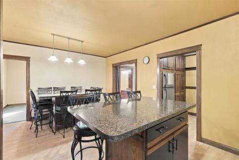 1445 W 18th Street Washington IA 52353