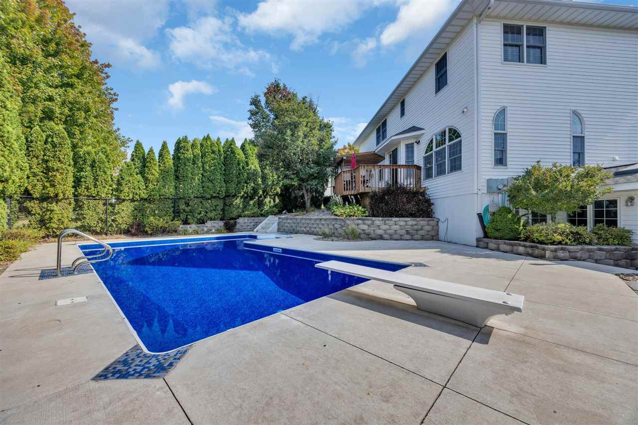 671 Barrington Road Iowa City IA 52245