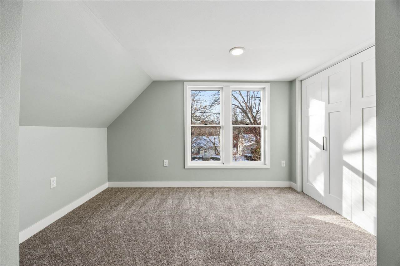 818 Rundell Street Iowa City IA 52240