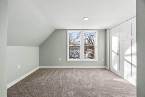 818 Rundell Street Iowa City IA 52240