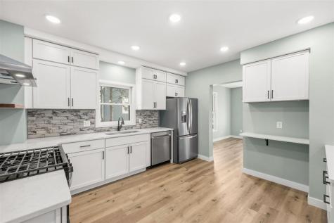 818 Rundell Street Iowa City IA 52240