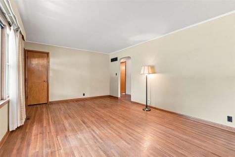 107 Midway Drive Columbus Junction IA 52738