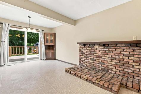 107 Midway Drive Columbus Junction IA 52738