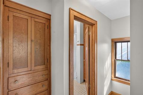 724 N Dodge Street Iowa City IA 52245