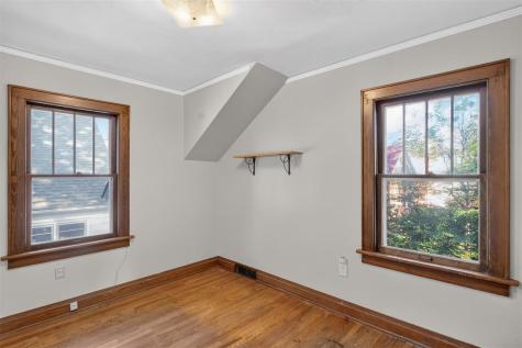 724 N Dodge Street Iowa City IA 52245