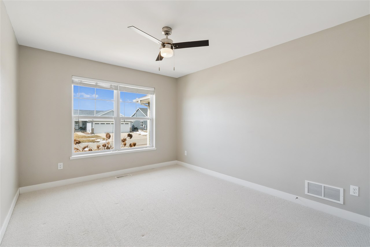 5913 Rock Ridge Drive Marion IA 52302