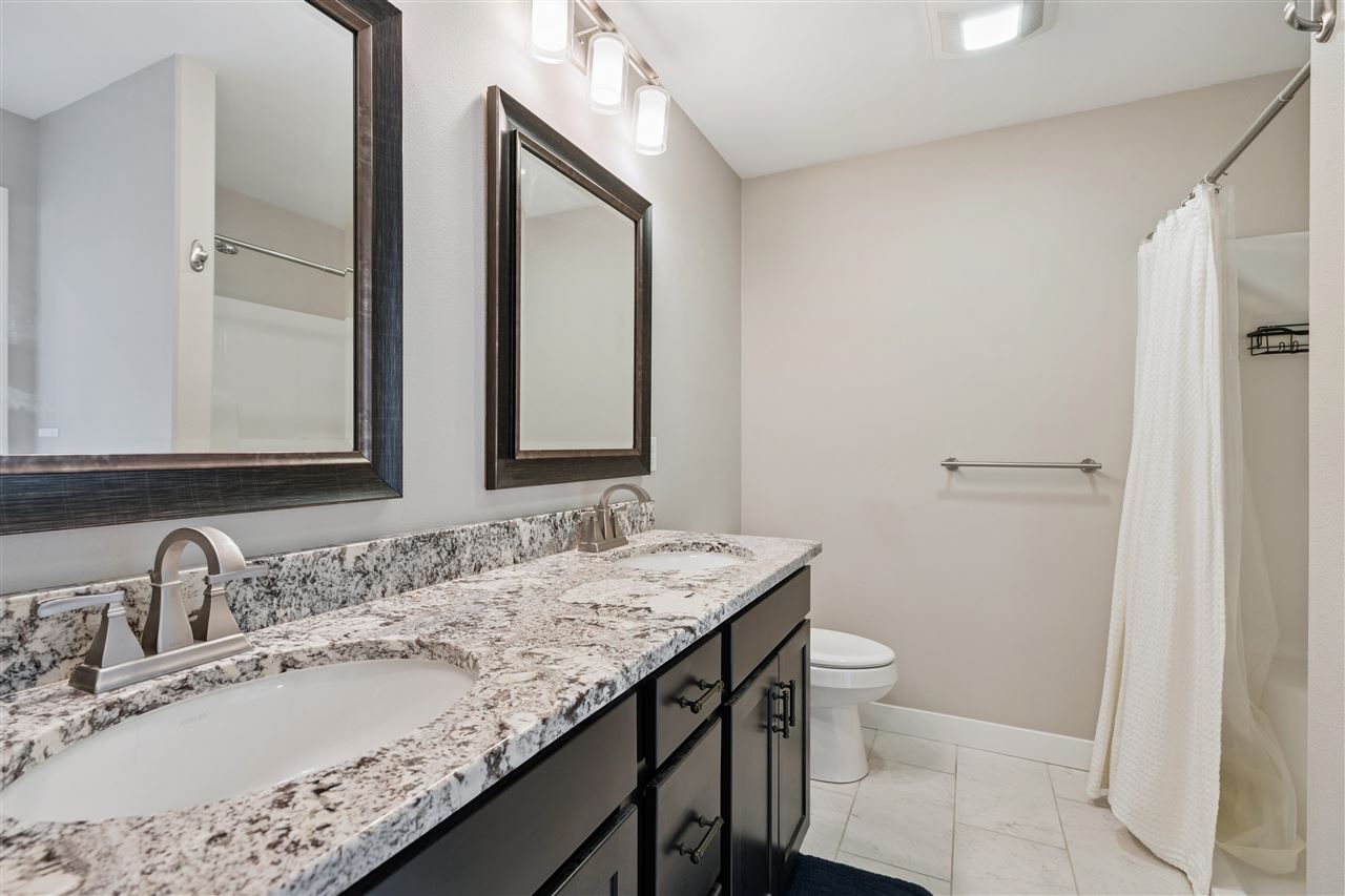 5913 Rock Ridge Drive Marion IA 52302