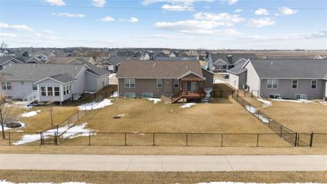 5913 Rock Ridge Drive Marion IA 52302