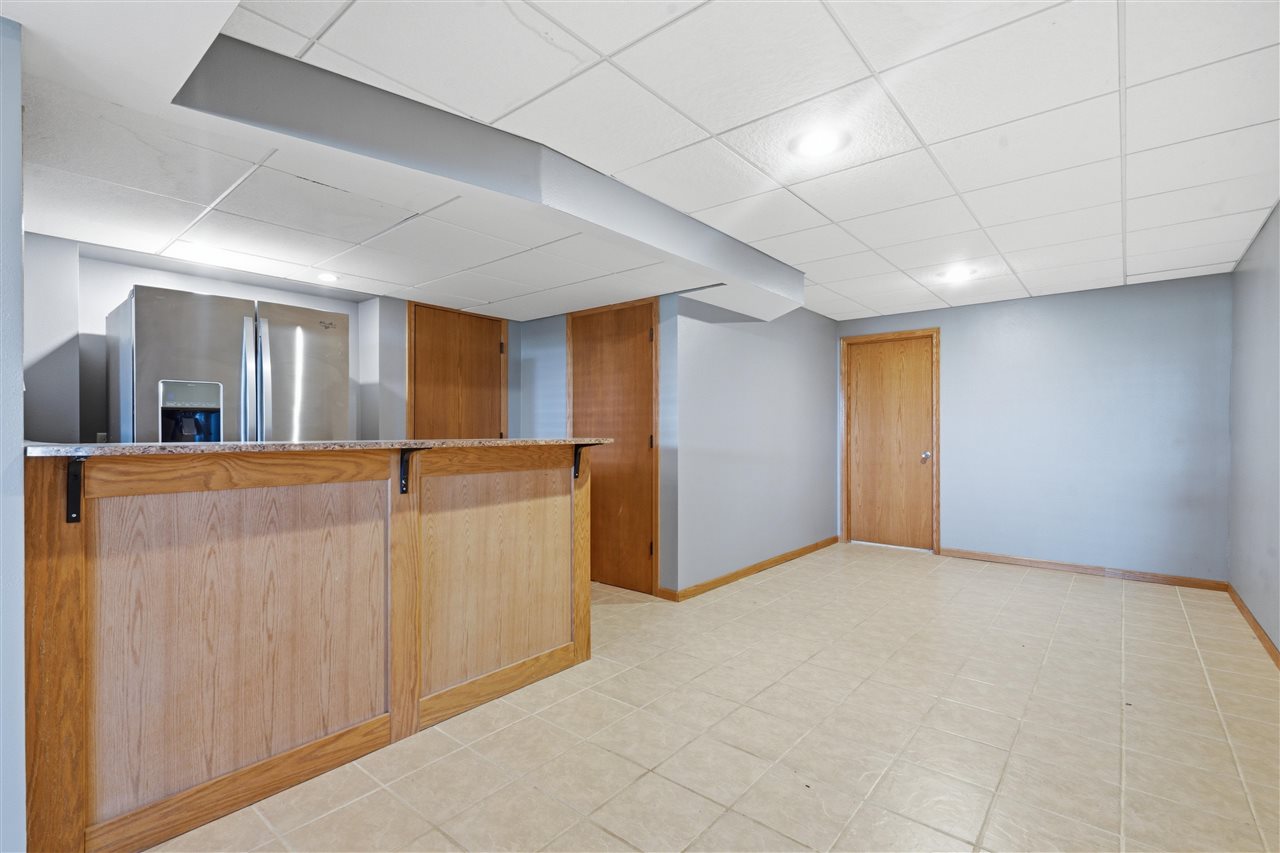 89 Cardinal Avenue Atkins IA 52206