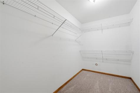 89 Cardinal Avenue Atkins IA 52206