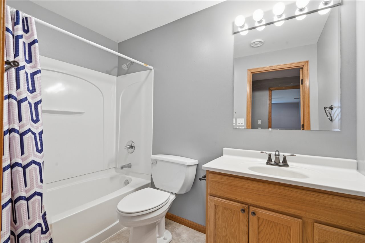 89 Cardinal Avenue Atkins IA 52206